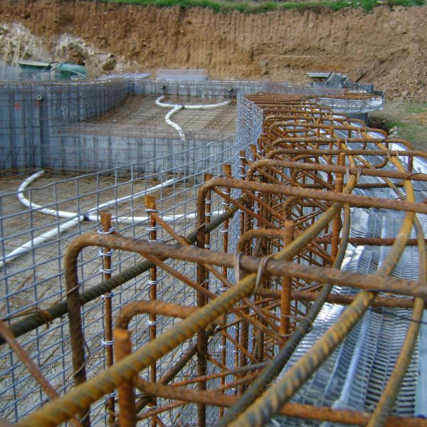 piscines béton corse